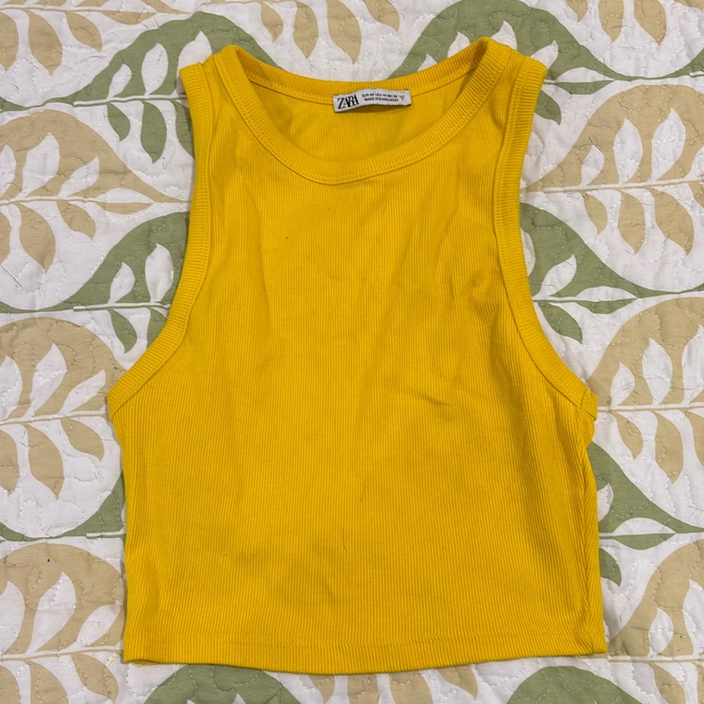 Zara crop top tank size M in yellow